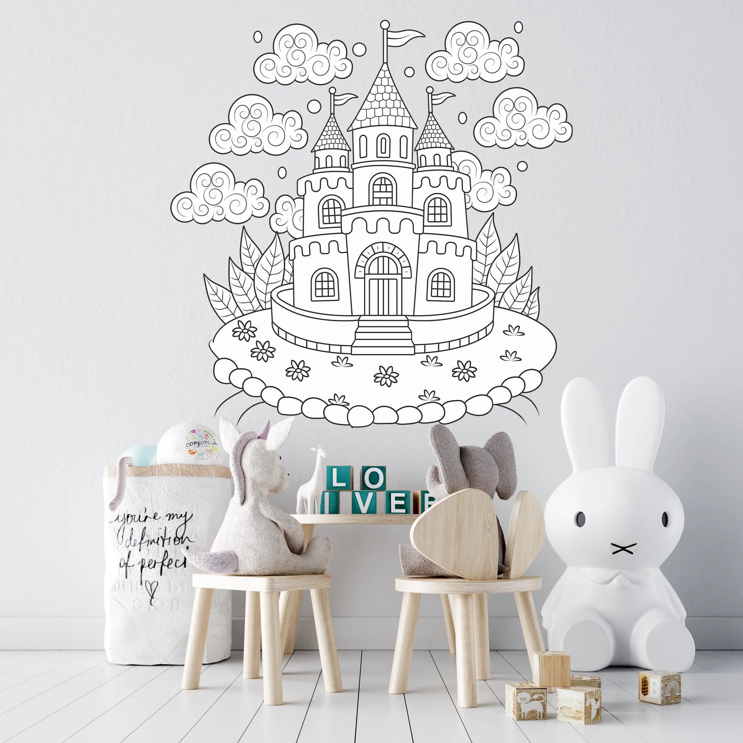 Sticker mural “Château Fantastique” – Repositionnable et sans colle